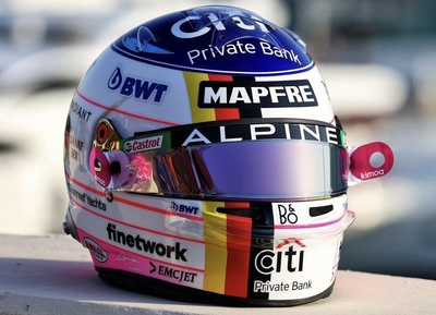 Belle! Le casque avec lequel Fernando Alonso honorera Sebastian Vettel lors de sa dernière course en Formule 1 