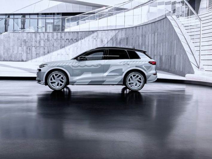 Audi Q6 e-tron 2
